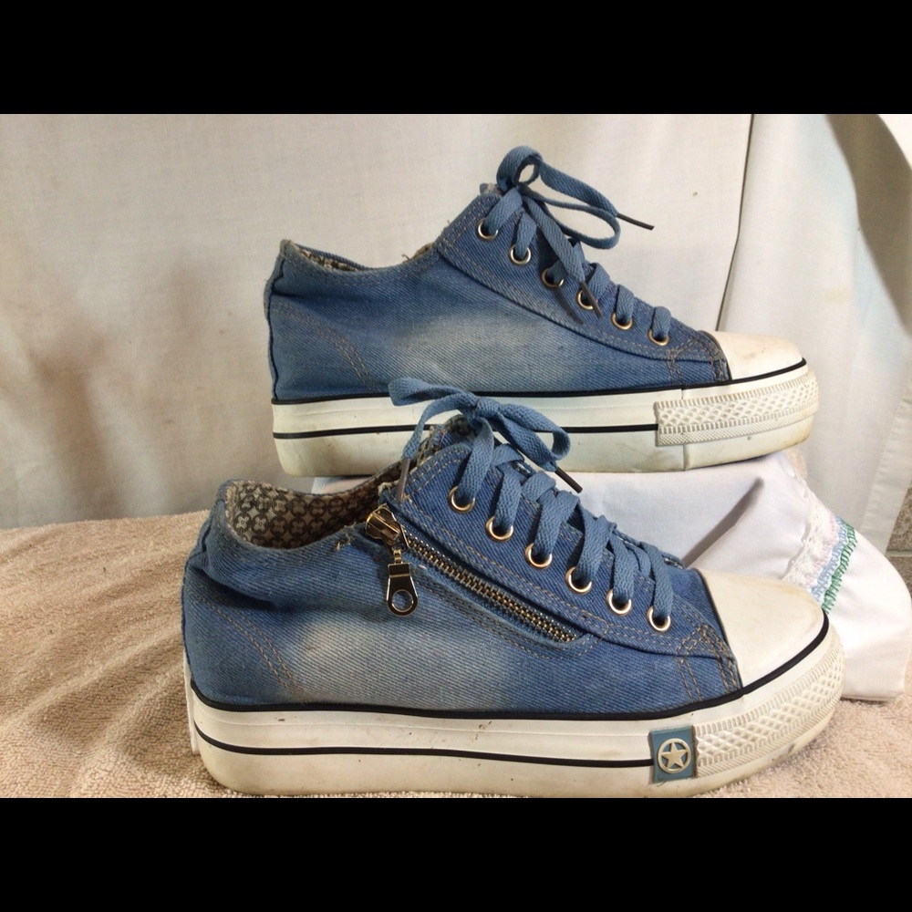 Youth Girls Sz 2 MENGSAI 250 Blue Faded Denim Sneakers pre-owned